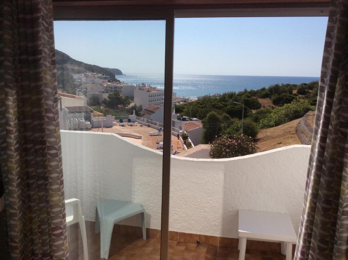 Apartamentos Salema Praia Club Exteriör bild