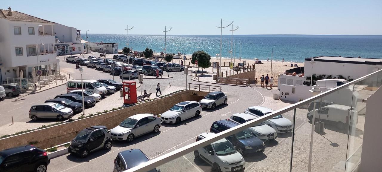 Apartamentos Salema Praia Club Exteriör bild
