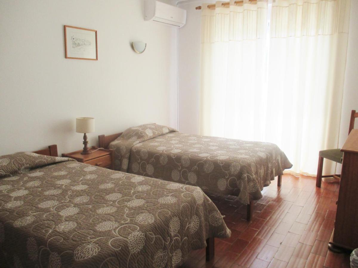 Apartamentos Salema Praia Club Exteriör bild