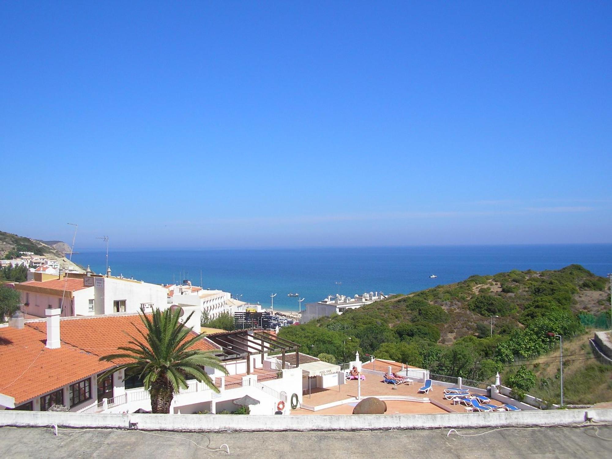 Apartamentos Salema Praia Club Exteriör bild