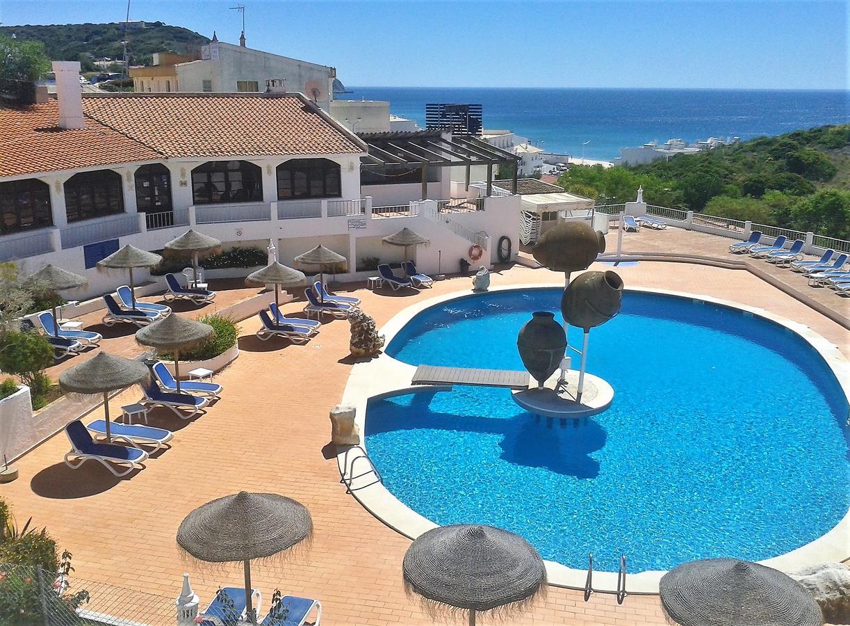 Apartamentos Salema Praia Club Exteriör bild