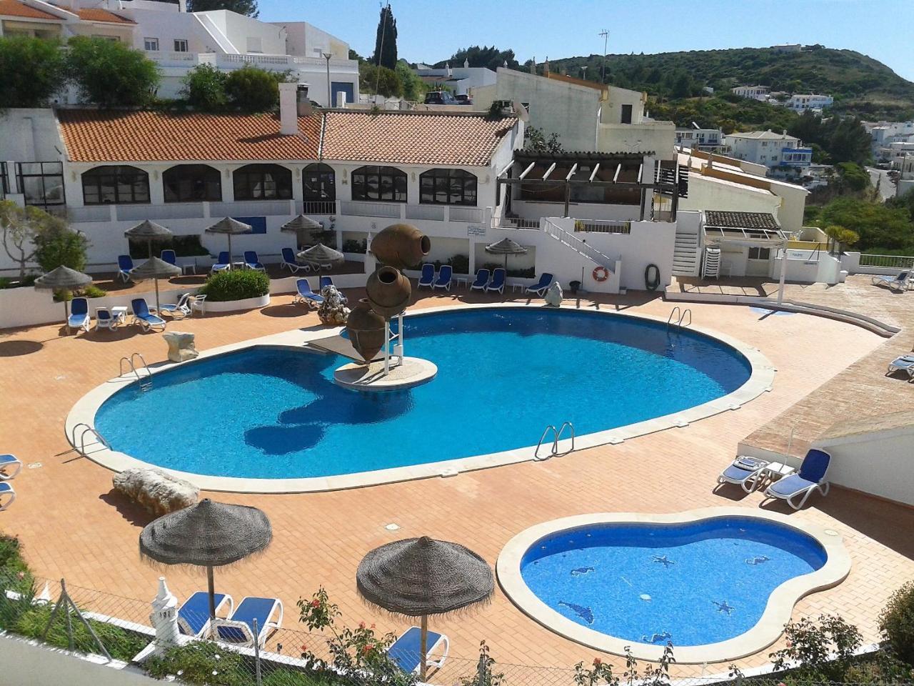 Apartamentos Salema Praia Club Exteriör bild